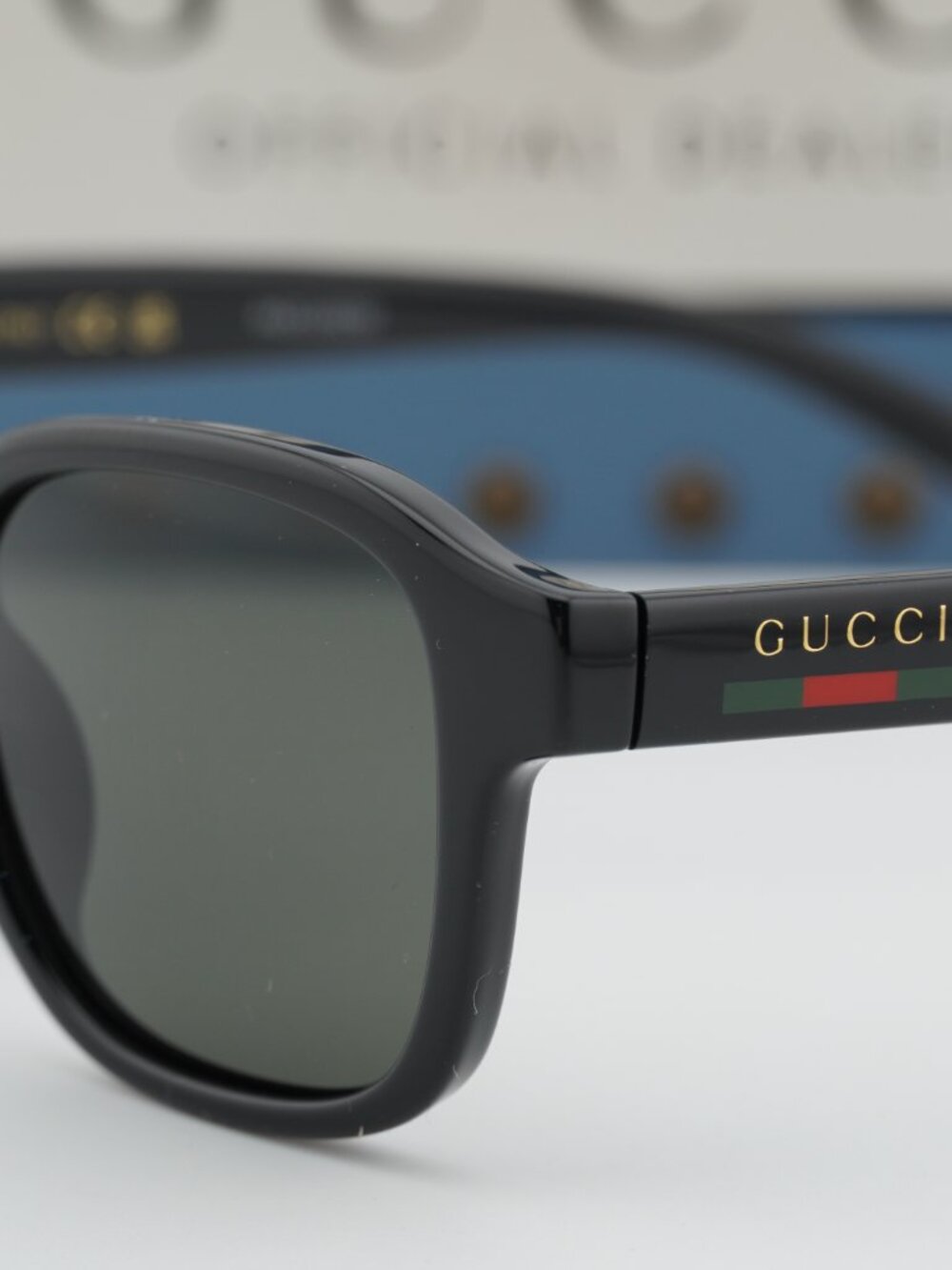 Gucci GG2106S 001 Men Square Sunglasses - Black / Grey - Picture 3 of 11